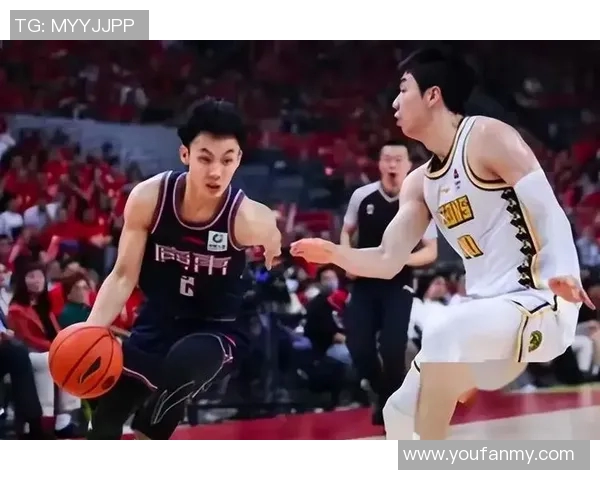 沃尔夫斯堡与门兴对决因意外中断引发球迷热议与关注