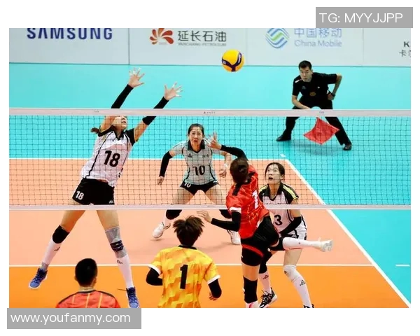 吴悠与小托马斯精彩对决视频回顾赛场瞬间引发热议与讨论