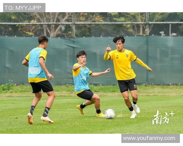 广州足球队比赛经验引发热议球迷对战术选择和临场表现展开激烈讨论 广州足球队比赛经验引发热议球迷对战术选择和临场表现展开激烈讨论