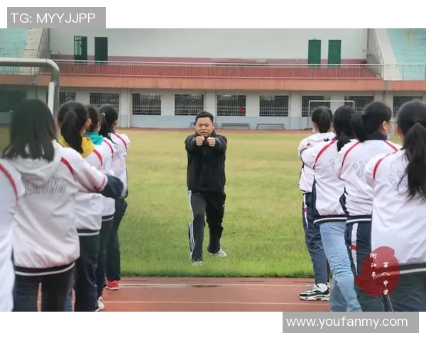 杭州羽毛球队挑战赛特别报道：奋勇拼搏铸就辉煌成就的历程回顾