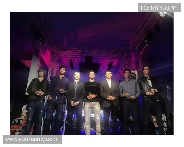 南京网球队与深圳网球队赛后战术分析与复盘探讨