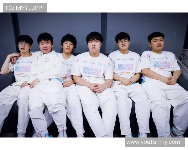 赛后分析:BLG与LNG对决中的战术意识与团队配合探讨 赛后分析:BLG与LNG对决中的战术意识与团队配合探讨